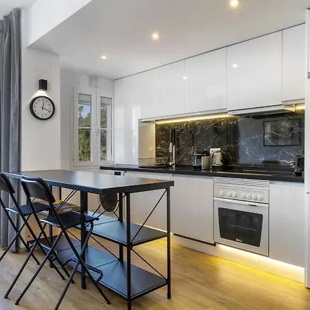 Apartment Real - 2 Bedroom *