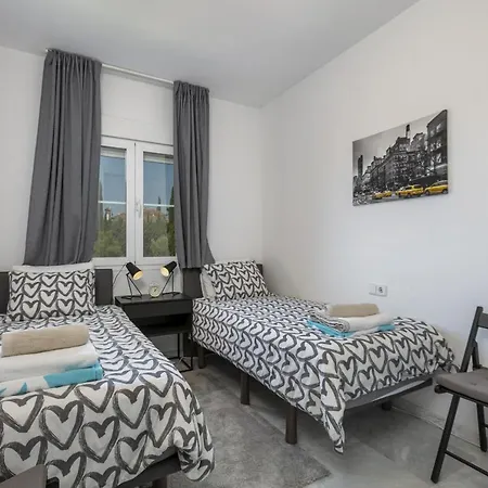 Real - 2 Bedroom