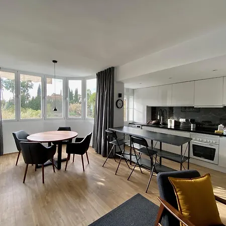 Real - 2 Bedroom Marbella