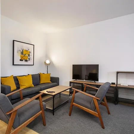 Real - 2 Bedroom Apartamento